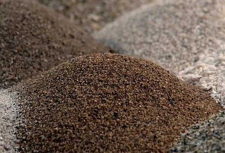 Mineral raw materials and fillers 