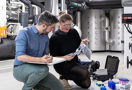 Adenosintriphosphat (ATP)-Test: Schneller Nachweis von Mikroorganismen für eine sicherere Produktion 