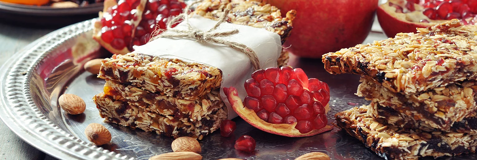 Proteinextrudate und Granatapfelkerne – Genuss für das Auge und gut für die Gesundheit und das Wohlbefinden 